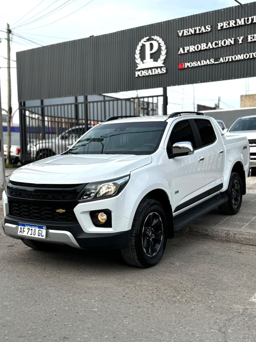 Chevrolet S10 High Country 4x4 Automática 2022 - 25.000 km | Posadas Automotores 2022
